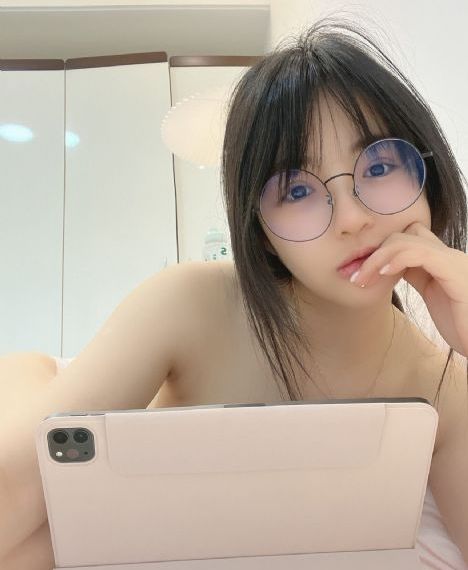 曹查理 奸魔